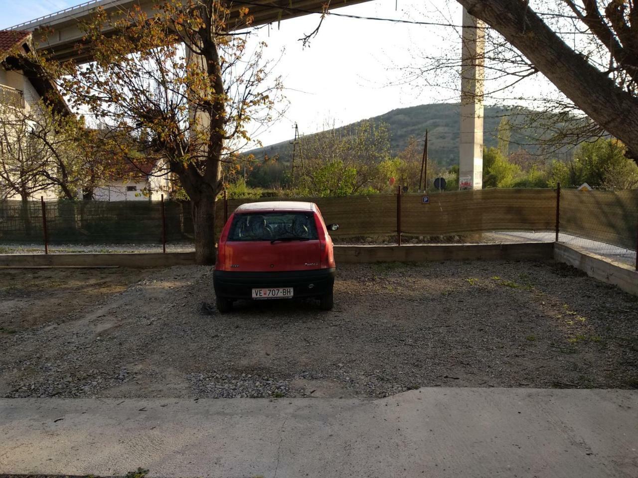 Family House Near Motorway 6 Guests 3 Bedrooms Velesz Kültér fotó